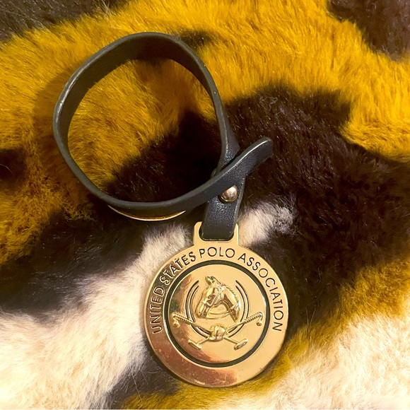 U.S. Polo Association Key Chain - Picture 3 of 6